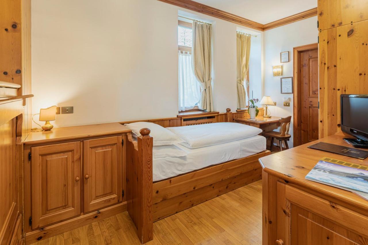 Franceschi Park Hotel Cortina dʼAmpezzo Dış mekan fotoğraf