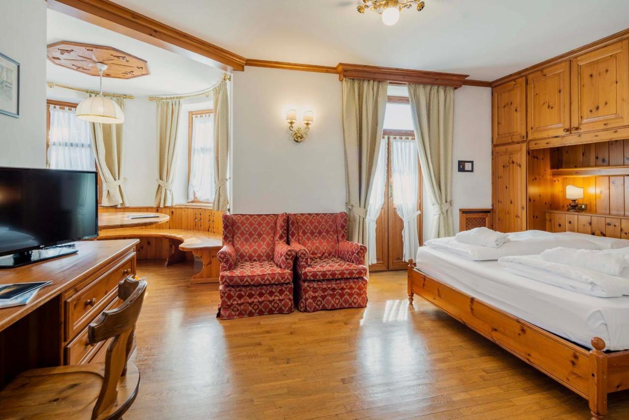 Franceschi Park Hotel Cortina dʼAmpezzo Dış mekan fotoğraf