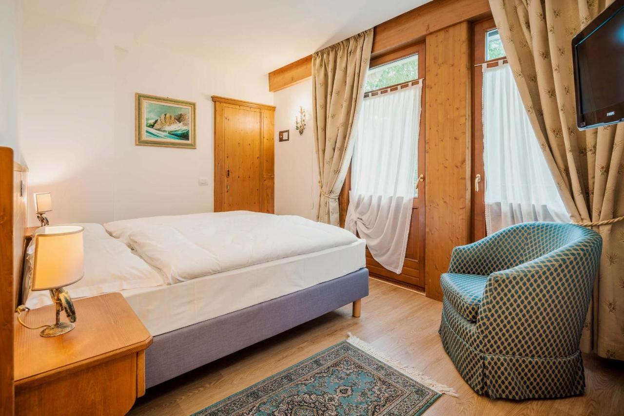 Franceschi Park Hotel Cortina dʼAmpezzo Dış mekan fotoğraf