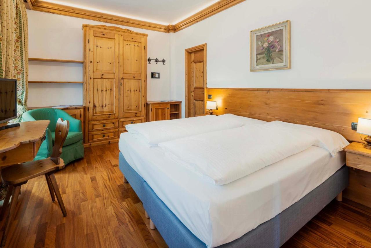 Franceschi Park Hotel Cortina dʼAmpezzo Dış mekan fotoğraf