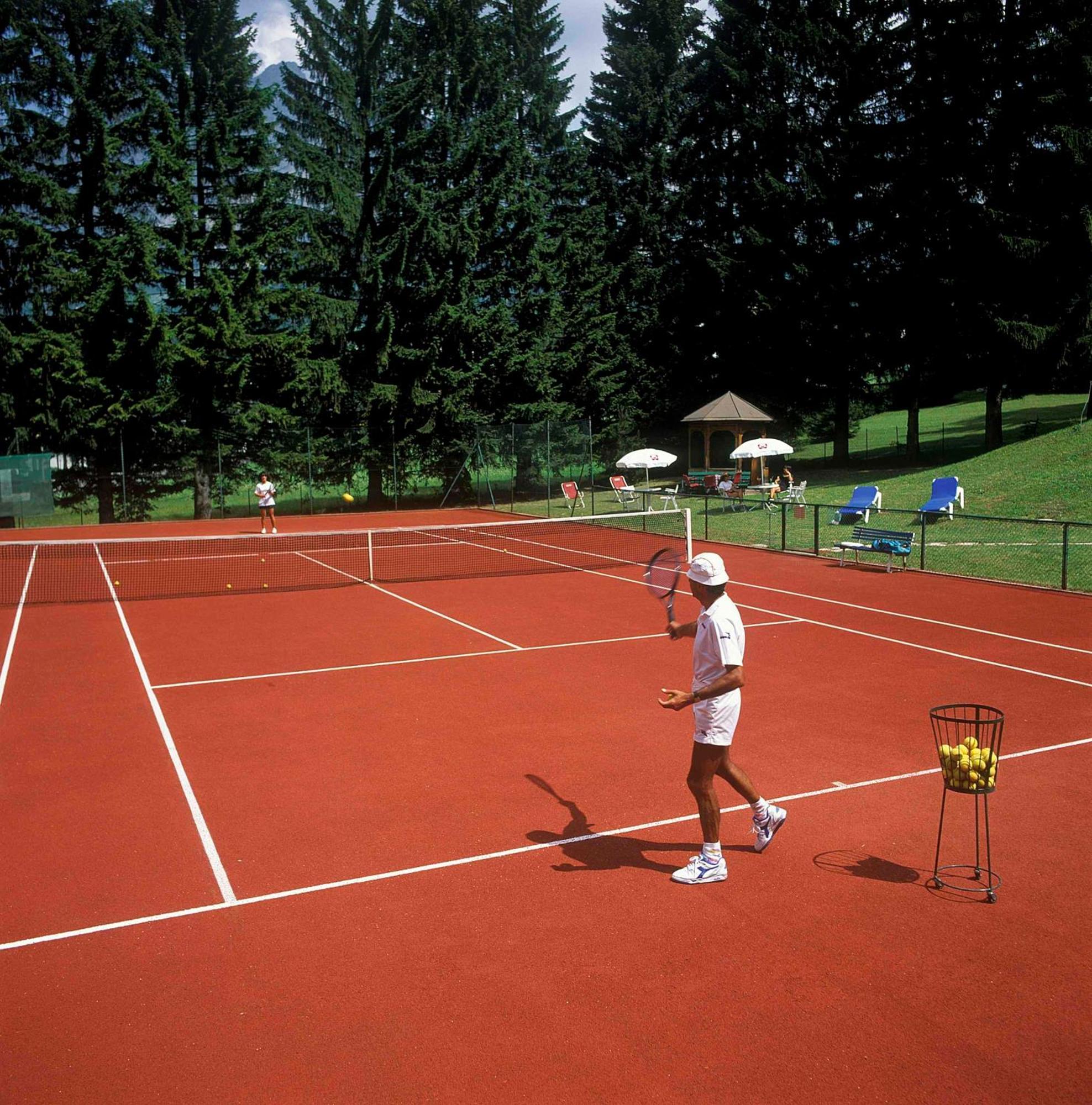 Franceschi Park Hotel Cortina dʼAmpezzo Dış mekan fotoğraf